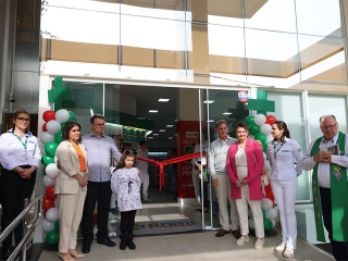 Nova Sede da Franchising Brasil Farma e nova Farmácia Brasil Poupa Lar - a Farmácia Escola - são inauguradas em Capinzal