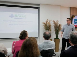 Nova Sede da Franchising Brasil Farma e nova Farmácia Brasil Poupa Lar - a Farmácia Escola - são inauguradas em Capinzal