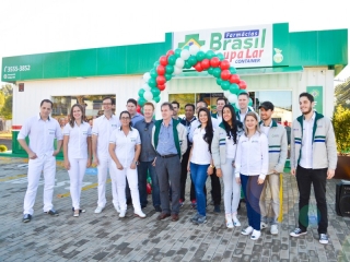 Inauguração da Primeira Farmácia Brasil Poupa Lar Container em Capinzal - SC