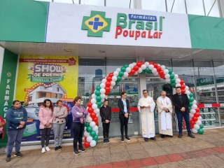 Inauguração da Farmácia Brasil Poupa Lar em Palmitos - SC