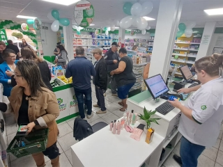 Inauguração da Farmácia Brasil Poupa Lar em Santa Rosa - RS