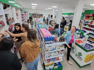 Inauguração da mais nova unidade das Farmácias Brasil Poupa Lar em Passos Maia - SC