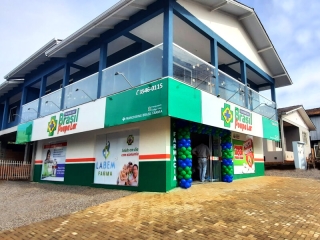 Monte Carlo recebe a rede de Farmácias Brasil Poupa Lar!