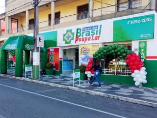 Nova Farmácia Brasil Poupa Lar em Palmeira - PR