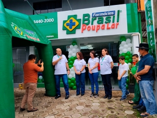 Inaugura nova unidade da Farmácia Brasil Poupa Lar no bairro Tifa Martins, em Jaraguá do Sul