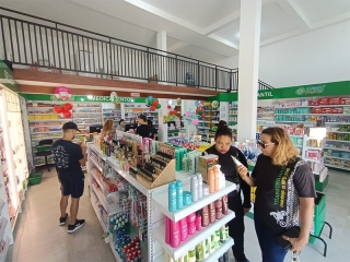 Farmácia Brasil Poupa Lar inaugura nova unidade em Garopaba - SC